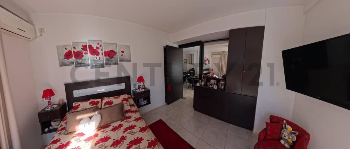 Foto de VENTA - Departamento de 2 Ambientes con Balcón, Placard Vestidor y, imagen 5