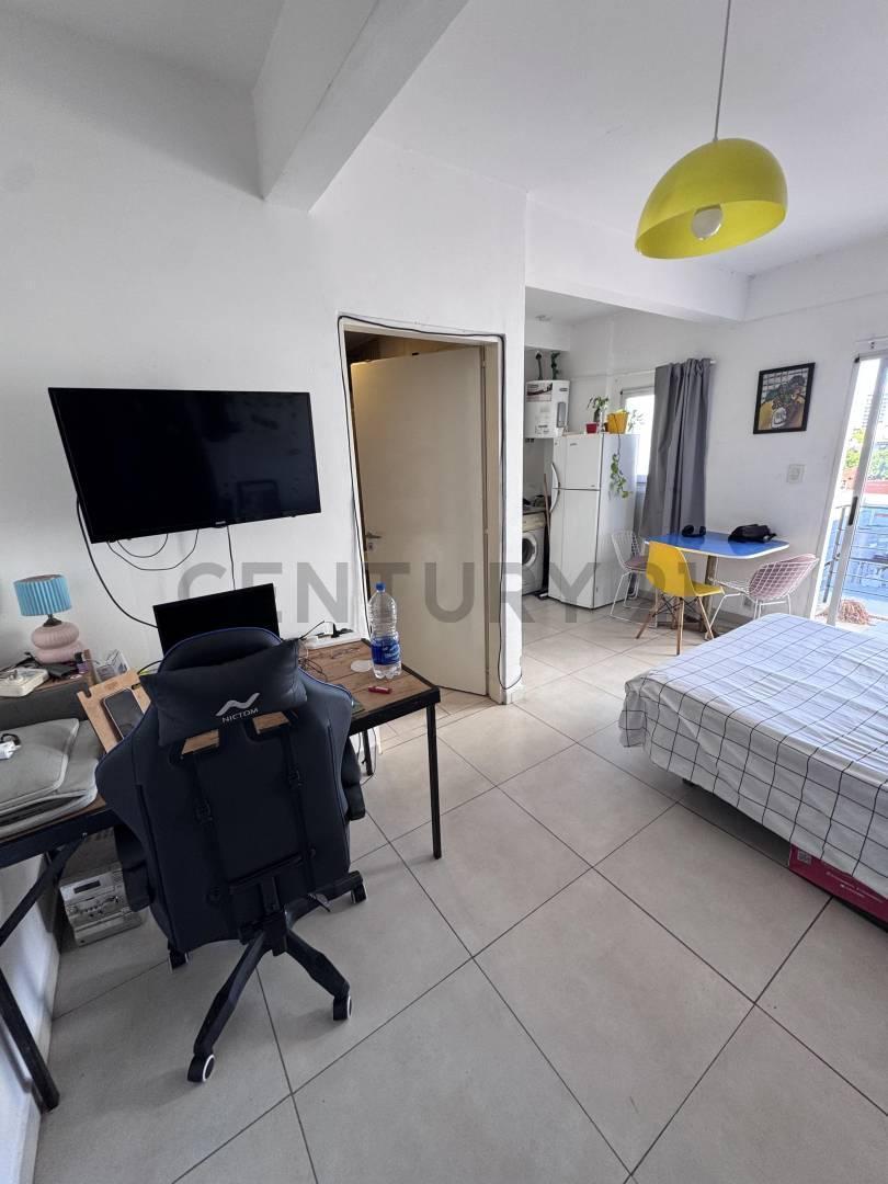 Foto de Monoambiente con balcón en Boedo, imagen 4