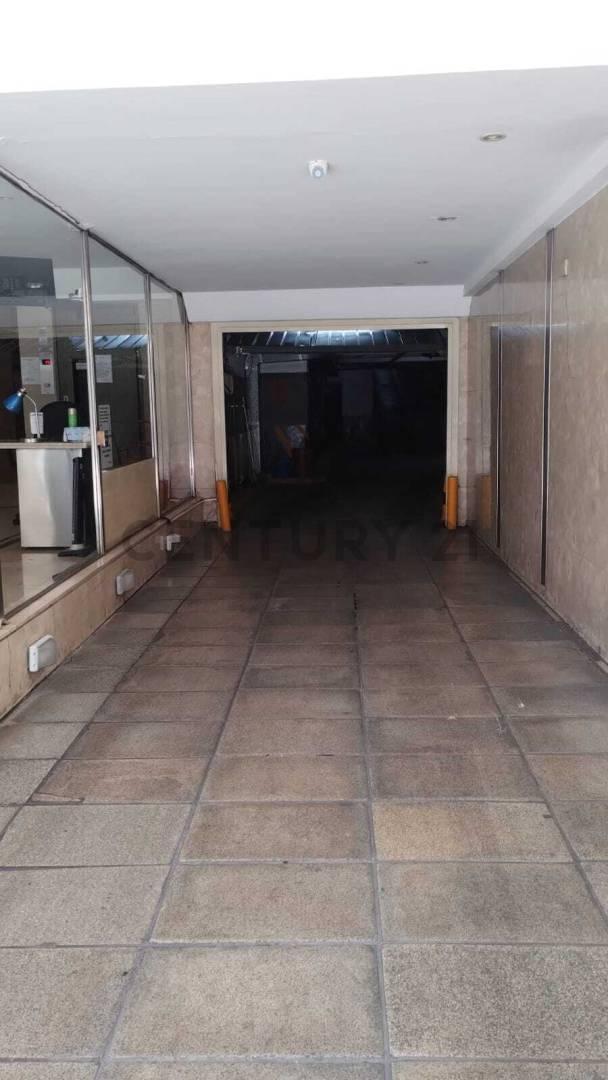Foto de VENTA COCHERA EN ALMAGRO, imagen 3