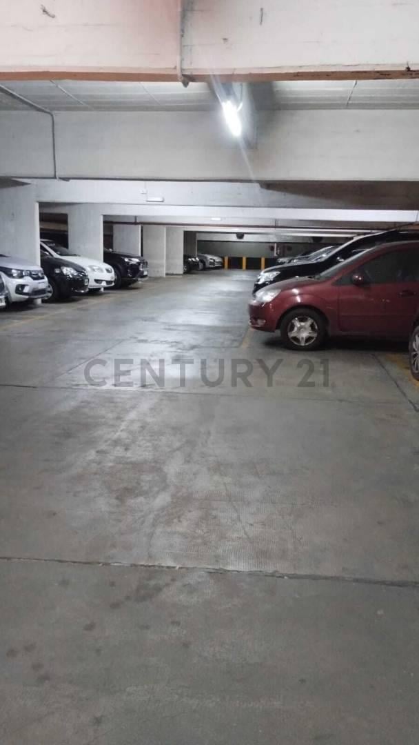 Foto de VENTA COCHERA EN ALMAGRO, imagen 1