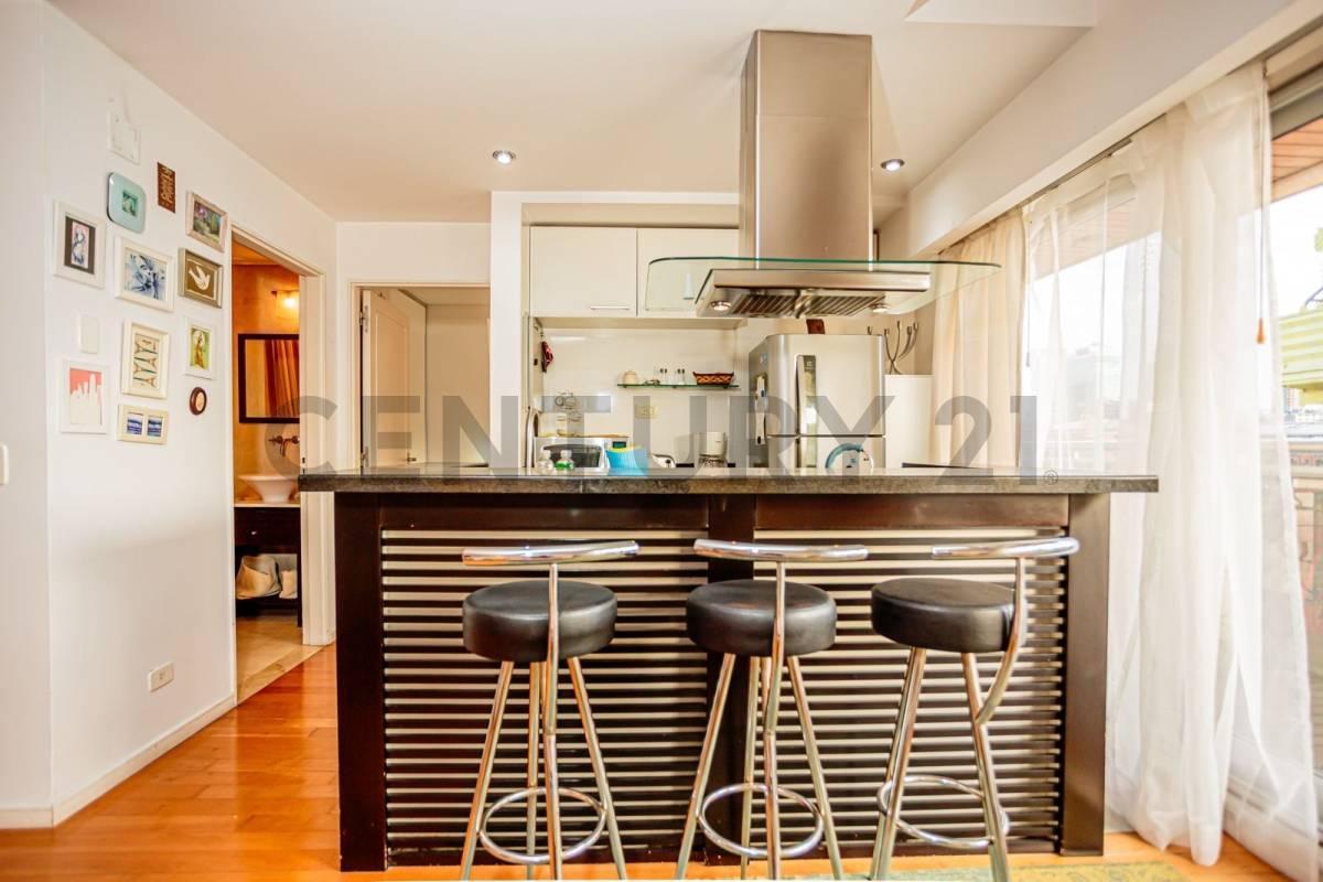Foto de VENTA DEPARTAMENTO 2 AMBIENTES - EXCEPCIONAL VISTA - PUERTO MADERO, imagen 1