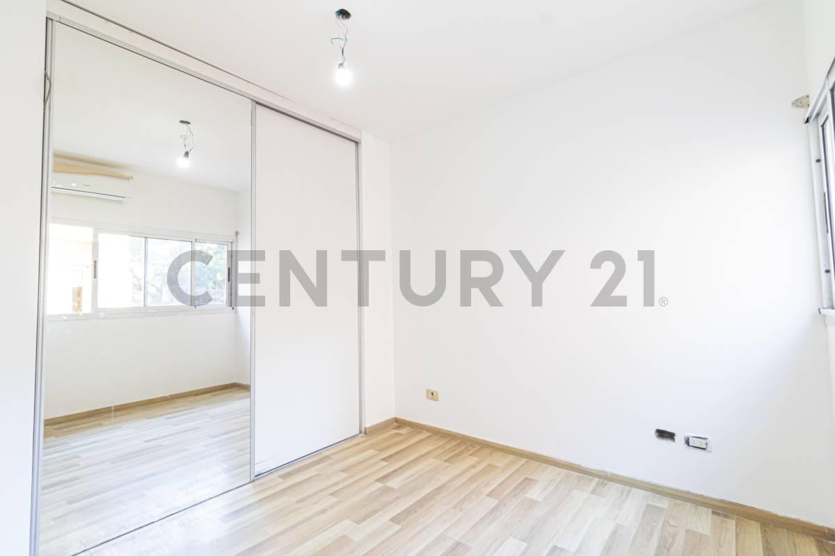 Foto de VENTA PH 4 AMBIENTES LINIERS, imagen 4
