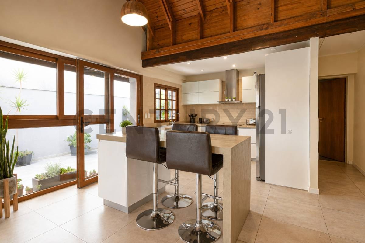 Foto de VENTA PH 4 AMBIENTES ALMAGRO, imagen 5