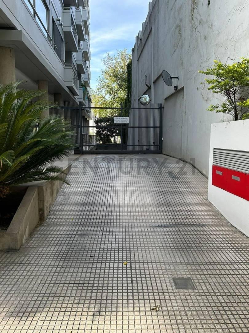 Foto de VENTA, COCHERA, PALERMO, EDIFICIO DE CATEGORIA, imagen 1