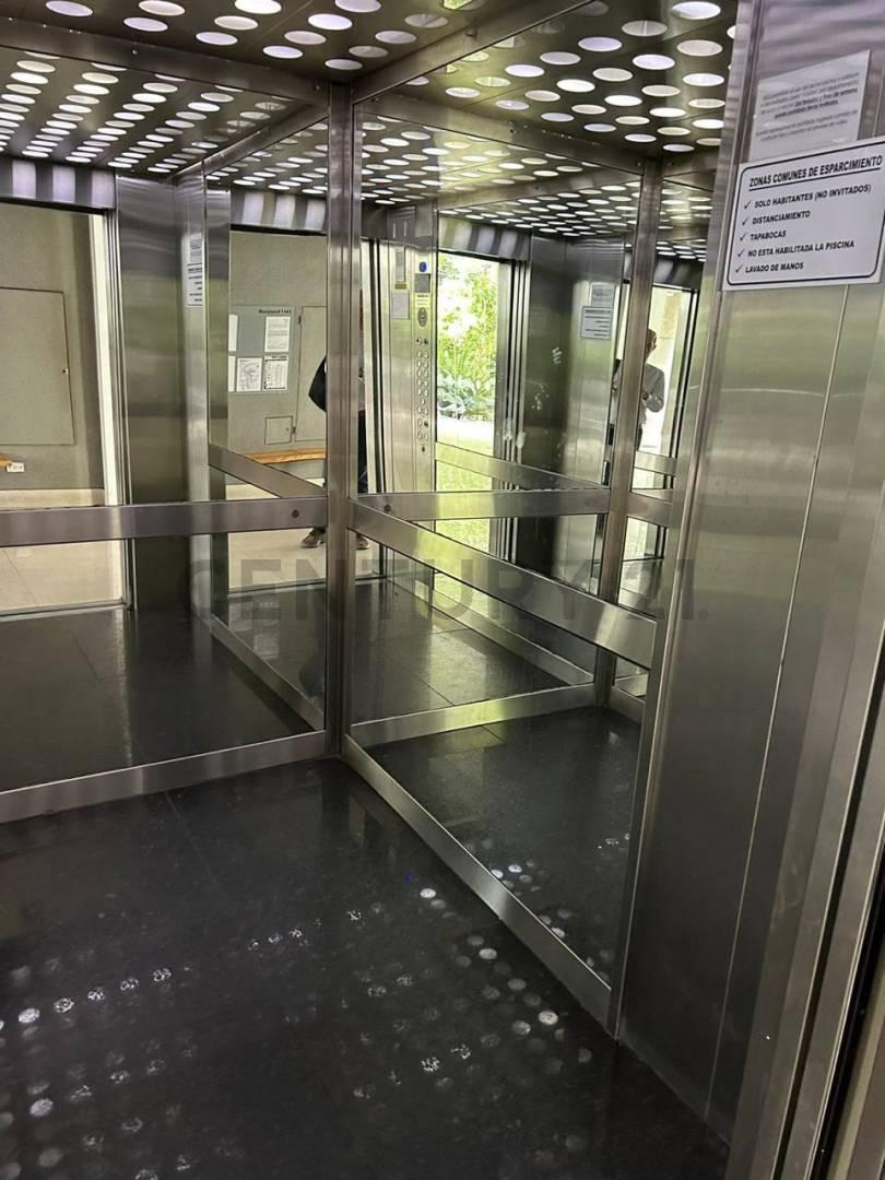 Foto de VENTA, COCHERA, PALERMO, EDIFICIO DE CATEGORIA, imagen 4