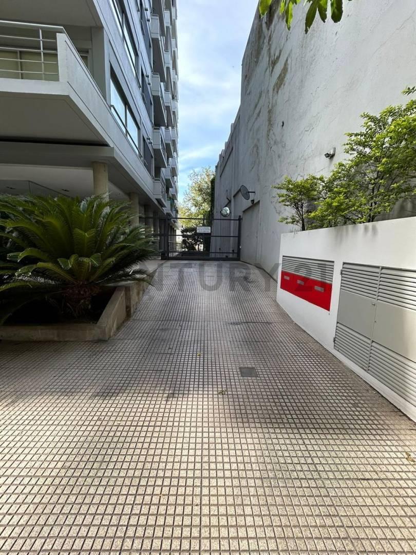 Foto de VENTA, COCHERA, PALERMO, EDIFICIO DE CATEGORIA, imagen 2