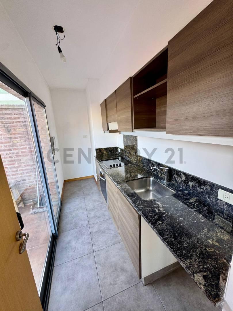 Foto de DEPARTAMENTO 2 AMBIENTES CON TERRAZA PROPIA, imagen 1
