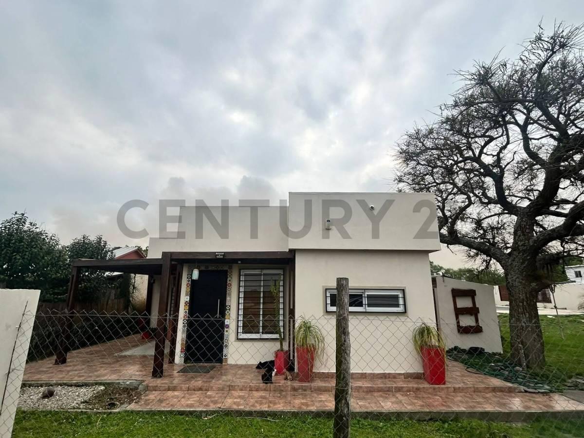 Foto de VENTA - Casa de Fin de Semana con Pileta, Quincho y Parque — Ibicuy, imagen 4