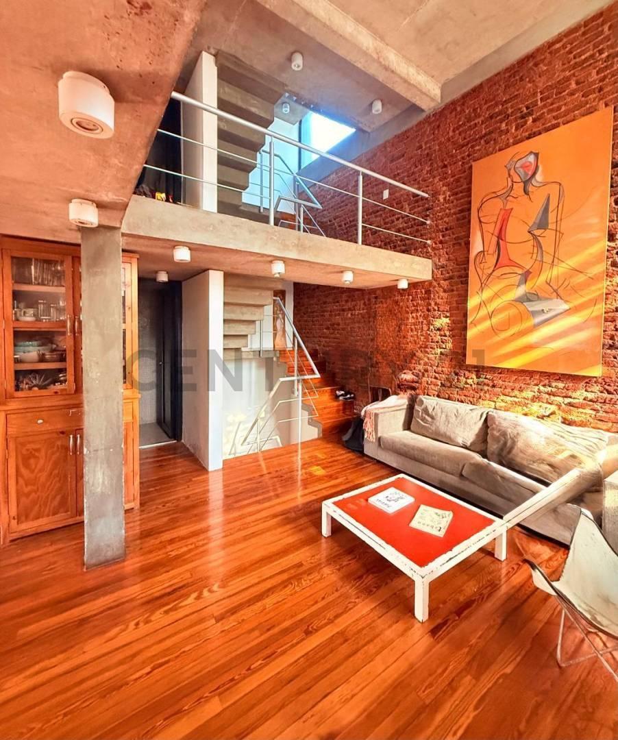 Foto de CASA CINCO AMBIENTES EN VENTA, imagen 1