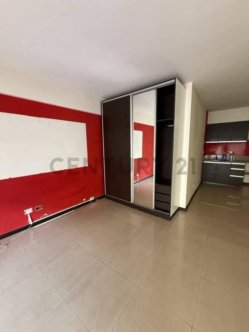 Foto de Venta - Departamento Monoambiente - Santiago del Estero 402, Monserrat, imagen 1