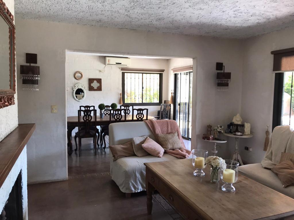 Casa a La Venta en Chacras de Coria 2