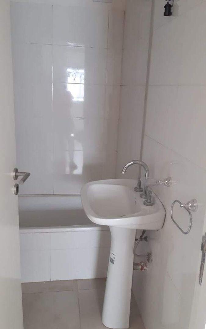 Foto de Departamento en alquiler bombal sur con cochera, imagen 4