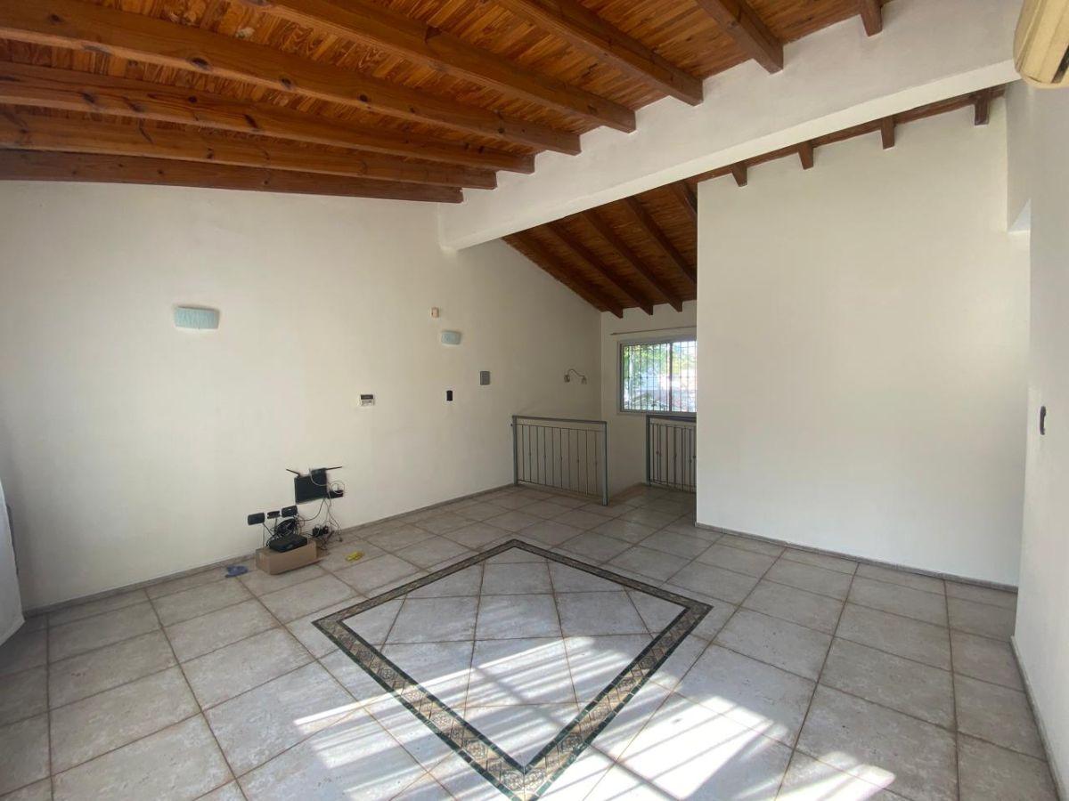 Foto de Hermosa Casa Sexta Sección, imagen 2