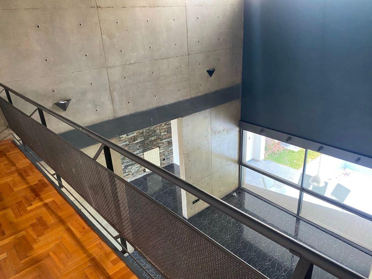 Foto de EXCELETE CASA EN VENTA O ALQUILER, imagen 2