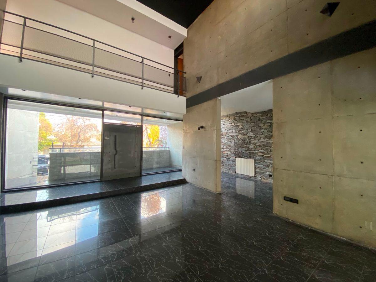 Foto de EXCELETE CASA EN VENTA O ALQUILER, imagen 1