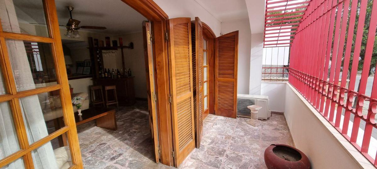 Foto de Excelente casa Barrio Bombal Sur, imagen 2