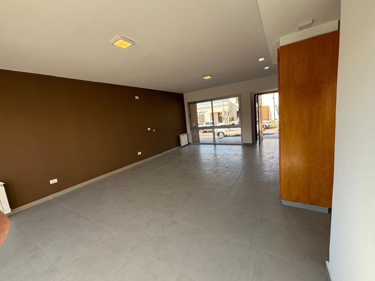 Foto de Duplex de 119 m² con 2 dormitorios en venta en Maipú Bª Furlotti, imagen 1