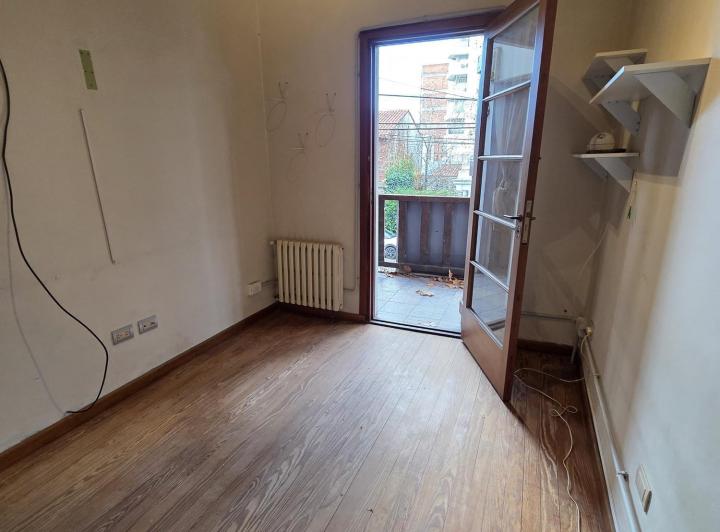 VENTA CHALET 5 AMB. GUEMES 4
