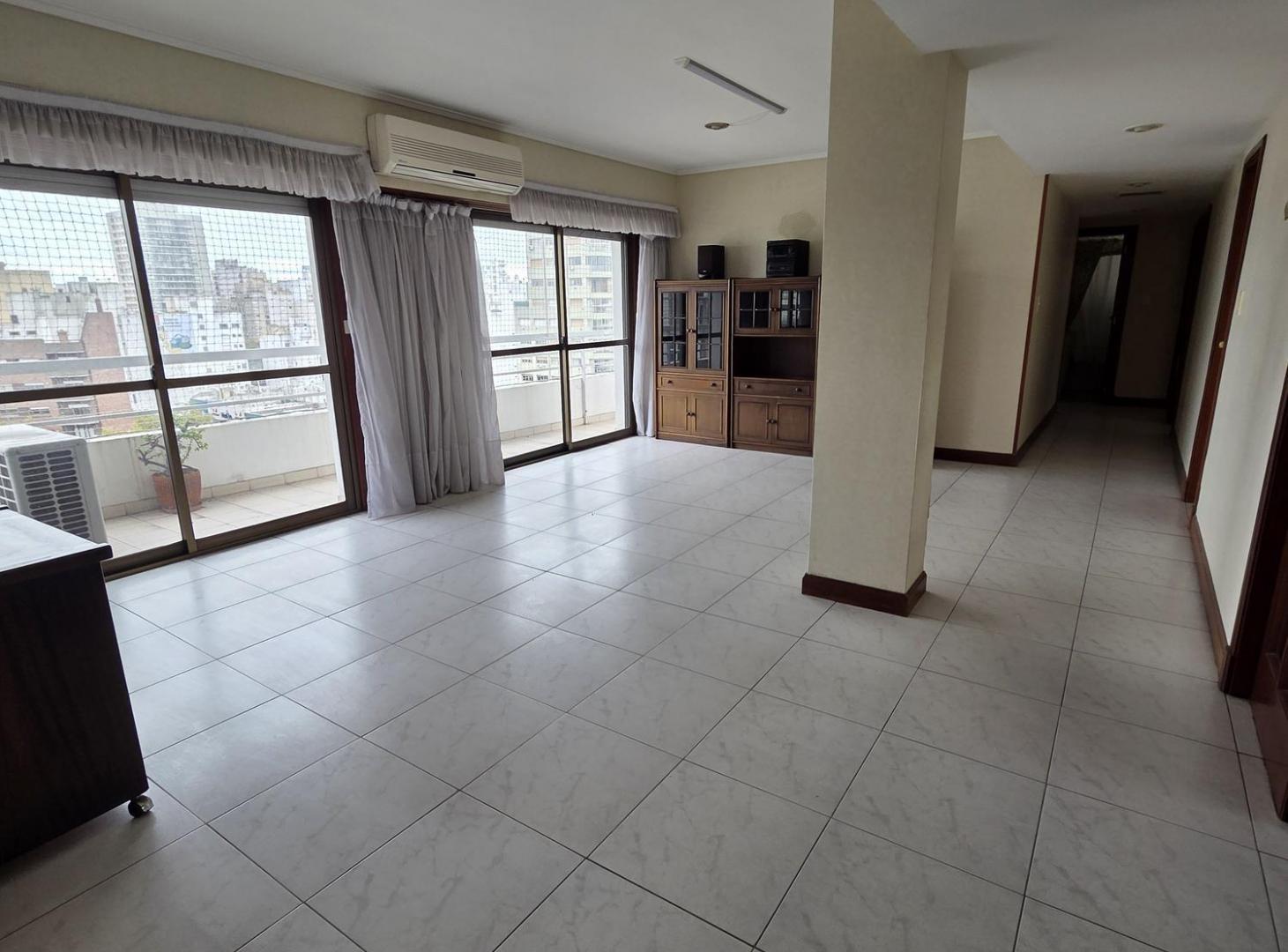 VENTA SEMIPISO CENTRO