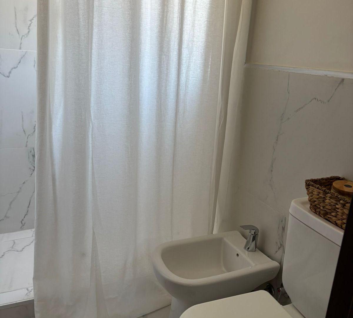 Foto de Duplex en Venta en La Domitila 3 dormitorios, imagen 5
