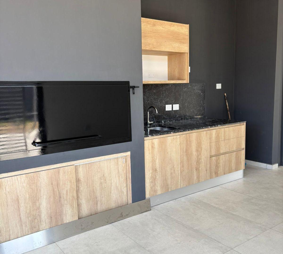 Duplex en Venta en La Domitila 3 dormitorios