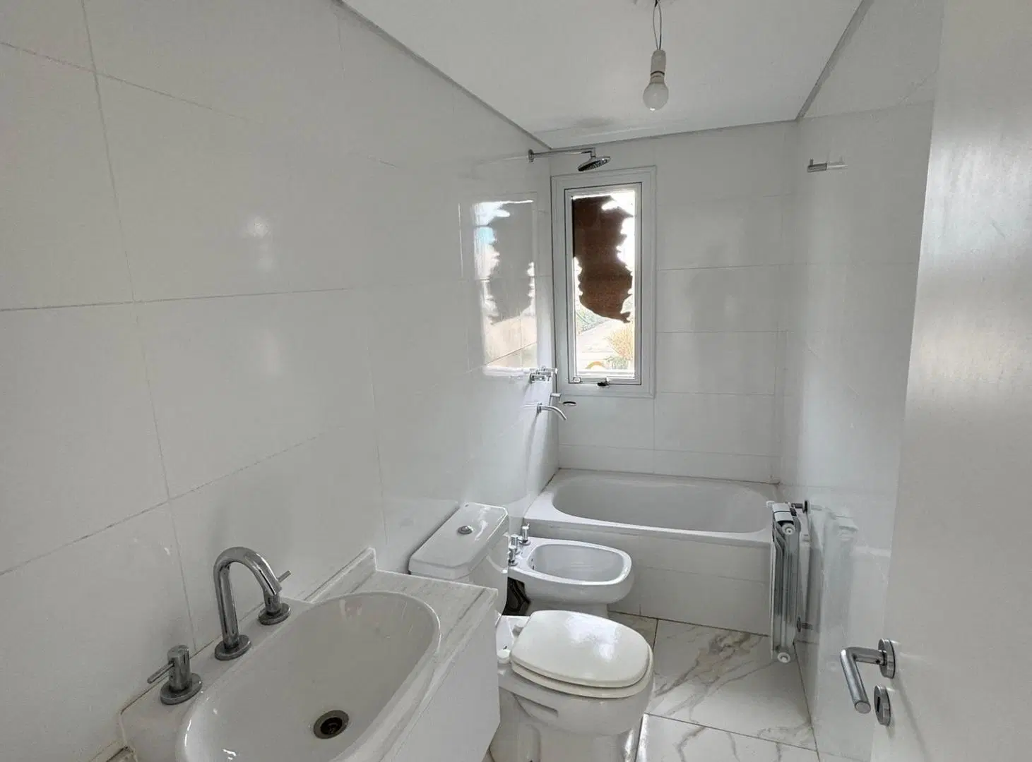 Departamento 2 Dormitorios en NOBU TOWN con Balcón, Asador y Suite 4