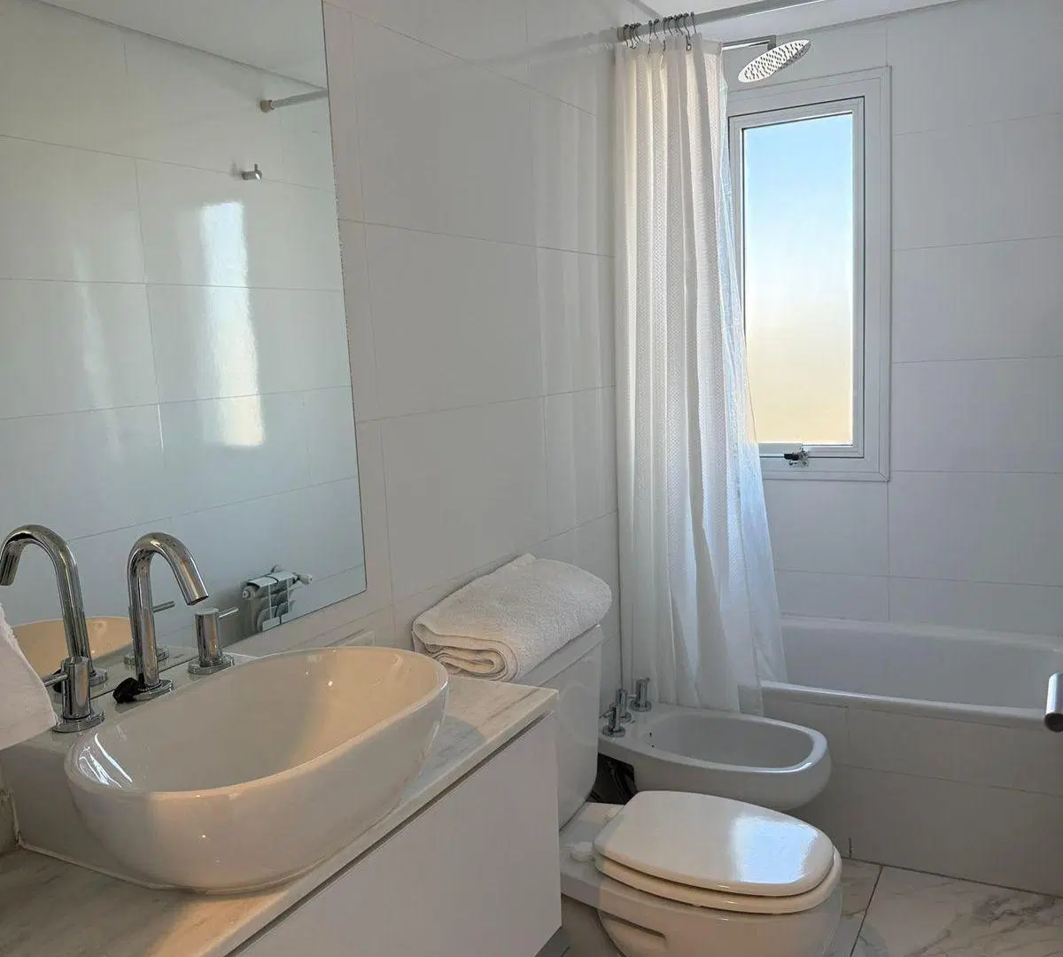 Departamento 2 Dormitorios en NOBU TOWN con Balcón, Asador y Suite 2