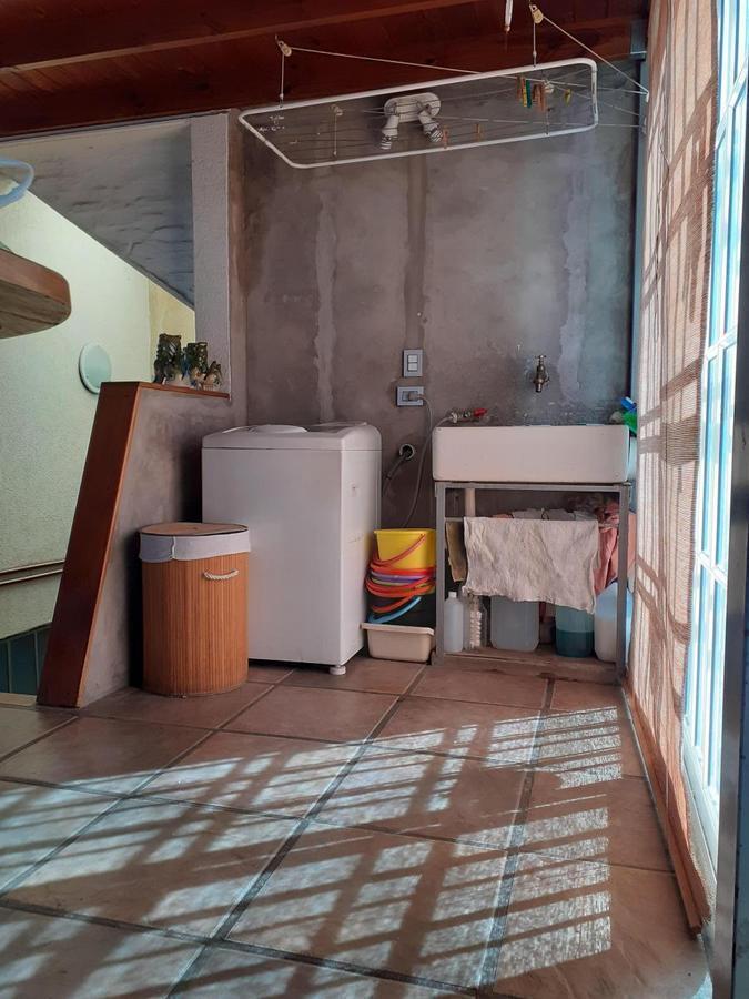 VIVIENDA FUNCIONAL CON GIMNASIO Y PARQUE
