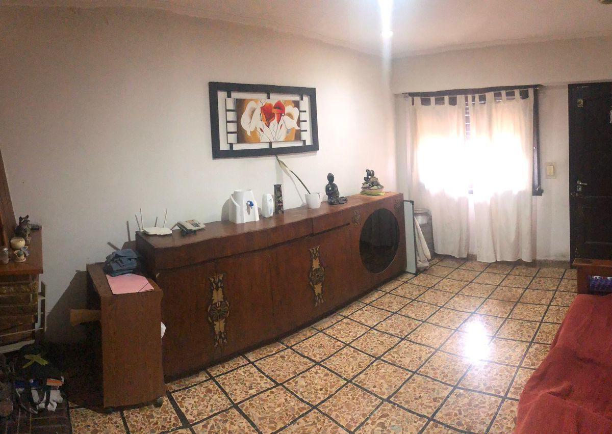 Casa Multifamiliar con Jardin 4