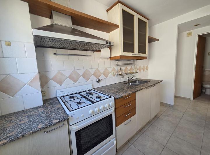 Alquiler Departamento dos Ambientes con cochera y balcón en Villa Urquiza 5