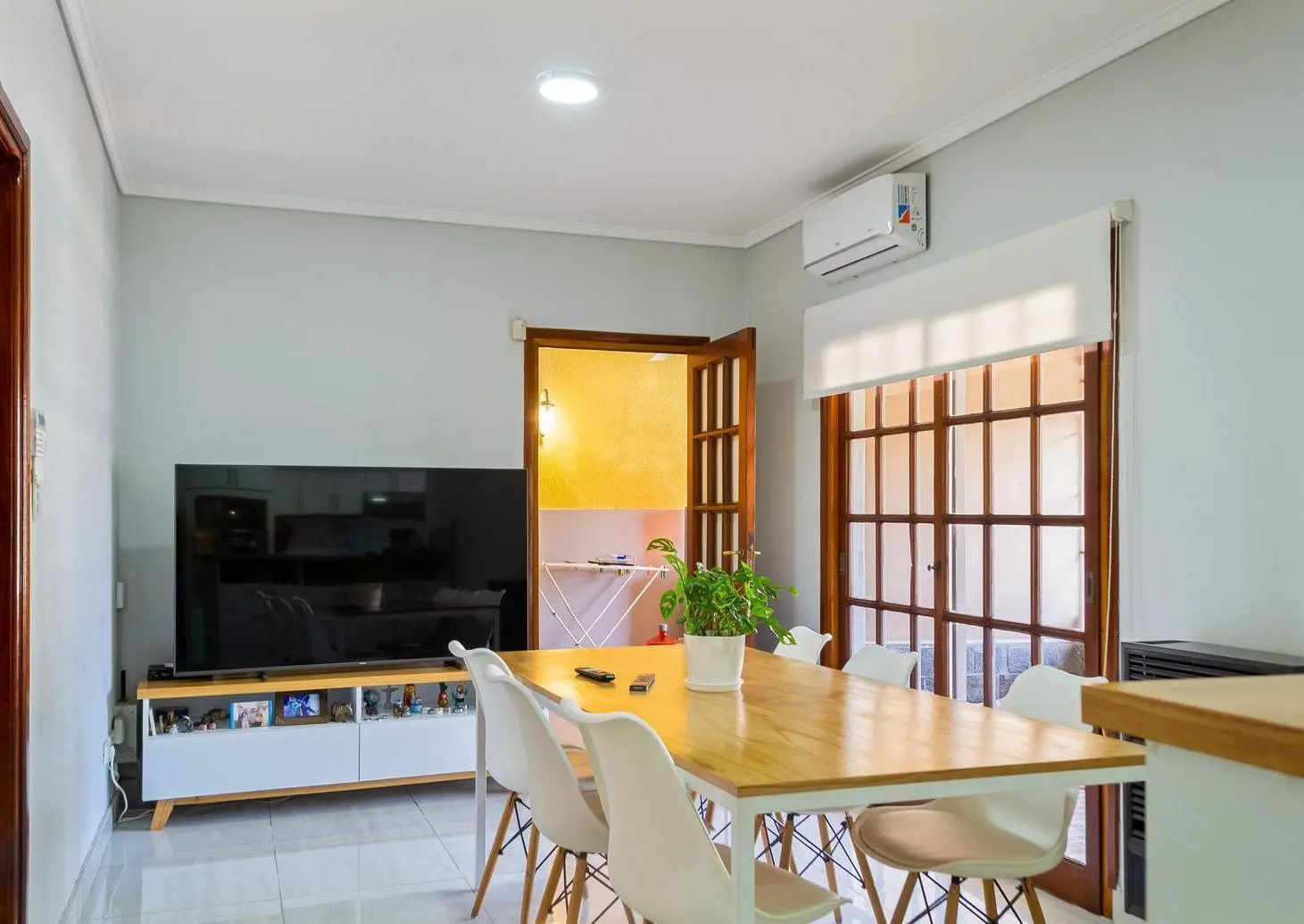 Casa venta en caseros al 1700 Lomas de Zamora 3