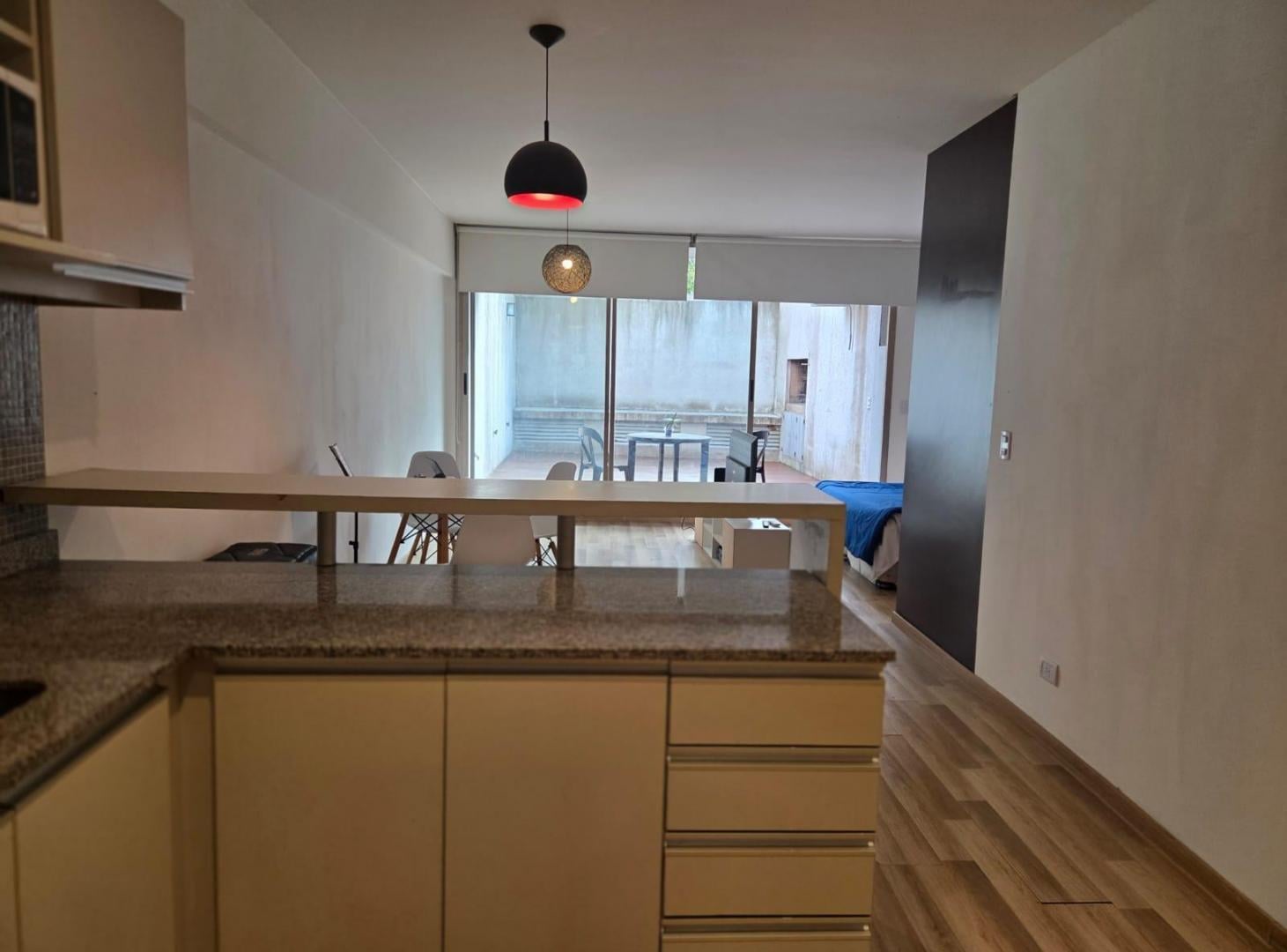 Foto de ALQUILER, Monoambiente con deck y parrilla en Colegiales, imagen 2