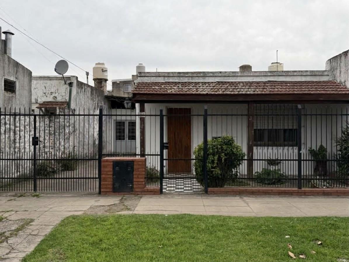 Foto de Casa en venta - 3 ambientes - Escobar, imagen 2