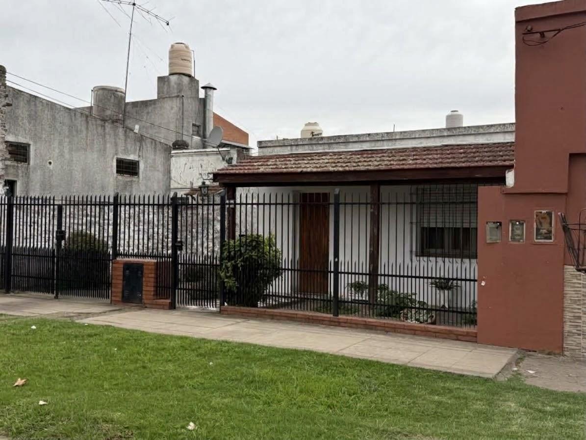 Foto de Casa en venta - 3 ambientes - Escobar, imagen 1