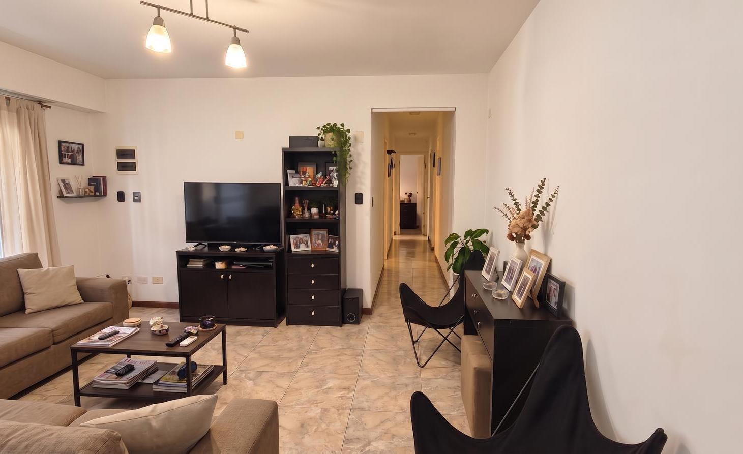 Foto de VENTA LINDISIMO DEPARTAMENTO DE4 AMBIENTES EN FLORIDA ESTE, imagen 1
