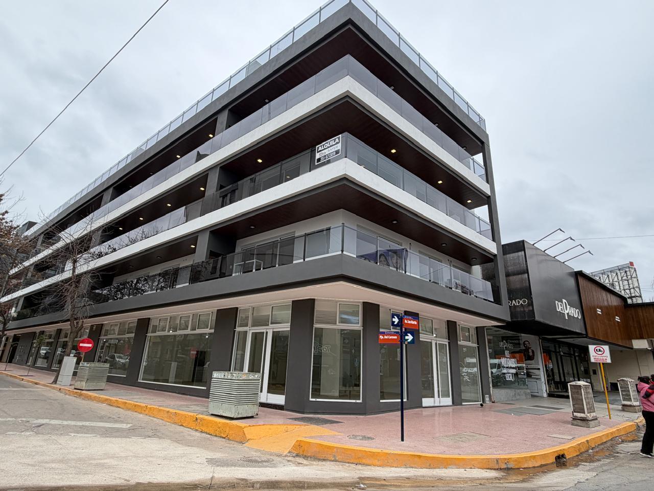 Foto de DepCórdoba - Villa Carlos Paz - Av. San Martin esquina Pasaje del, imagen 5