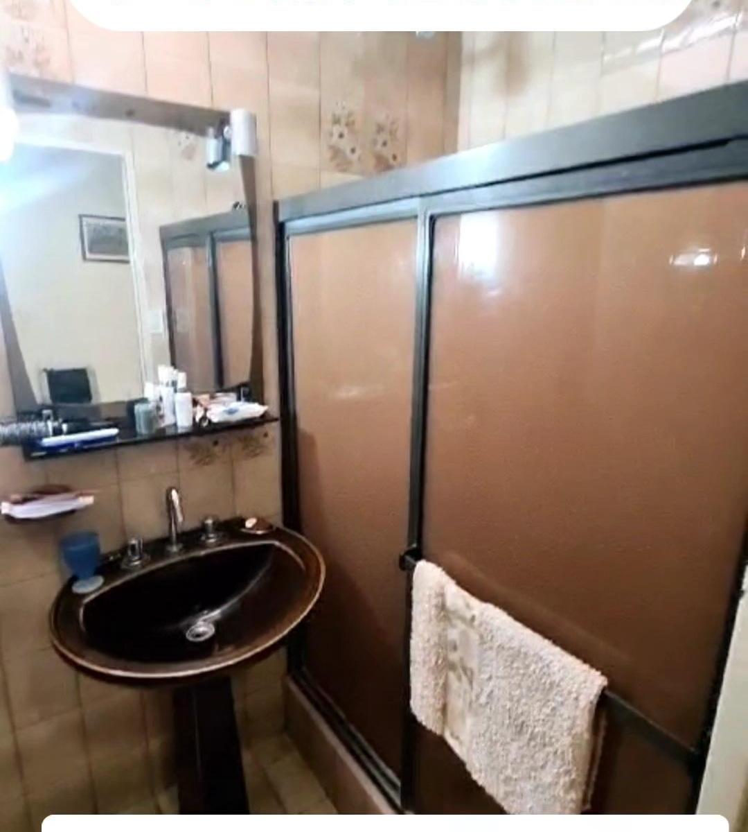 Venta PH en Florencio Varela Sobre Av Senzabello 1