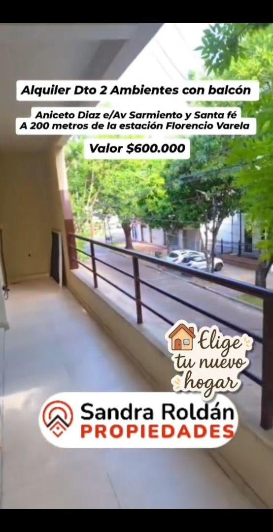 Foto de Departamento con excelente ubicación a 200 metros del centro y Estación Florencio Varela, imagen 2