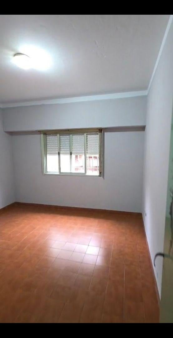 Foto de Casa en Alquiler con 2 dormitorios en Villa Brown, a 200 metros de Av, imagen 3