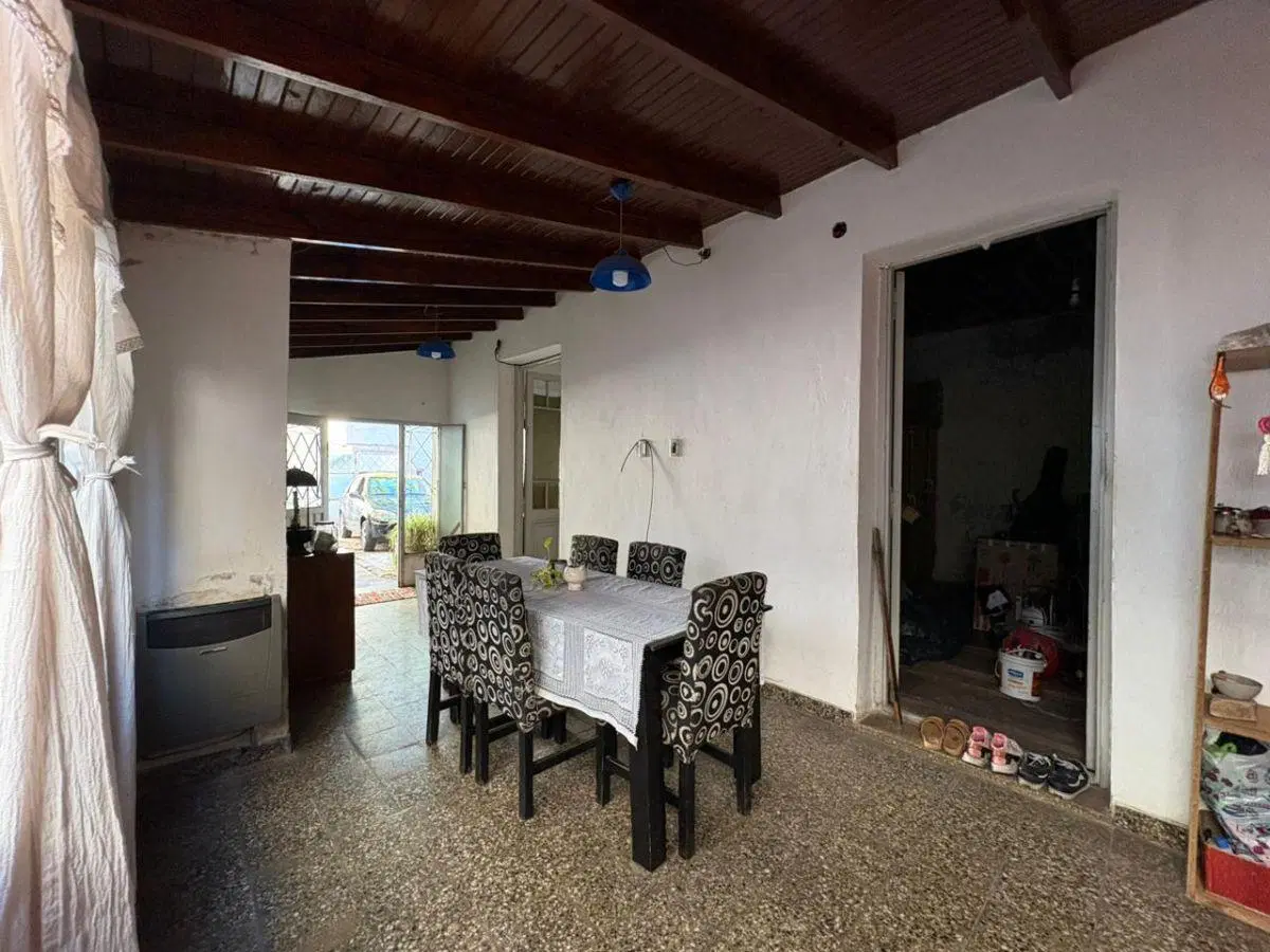 Casa 4 ambientes en venta Parque Avellaneda. 4