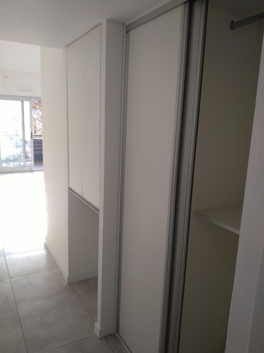 Foto de ¡DEPARTAMENTO EN VENTA 1 AMBIENTE AL FRENTE CON PARRILLA EN LANUS ESTE, imagen 3