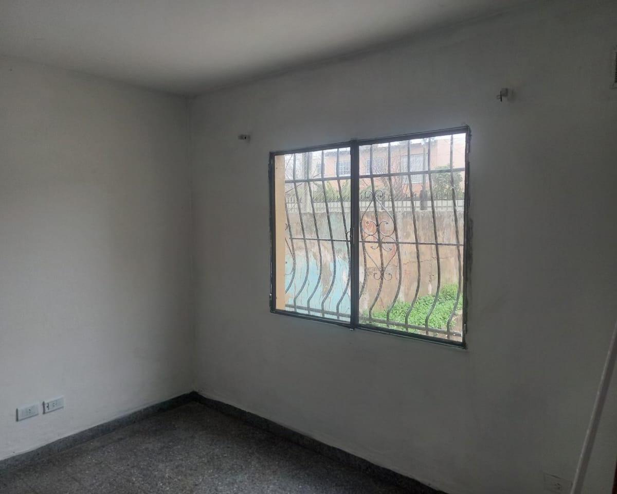 Casa en venta de 2 ambientes, Florencio Varela Este
