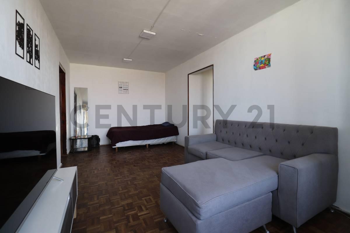 Departamento 3 amb En Venta En Flores