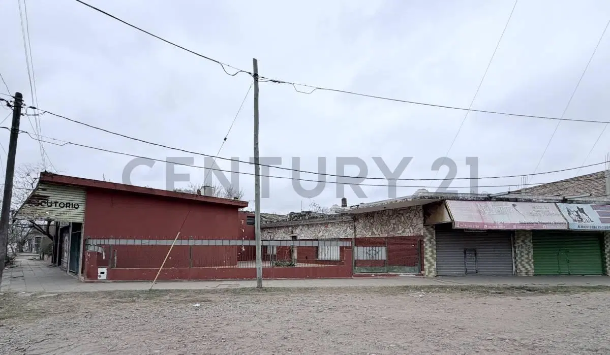 CASA EN MARIANO ACOSTA CERCA DE AUTOPISTA NUEVA 2