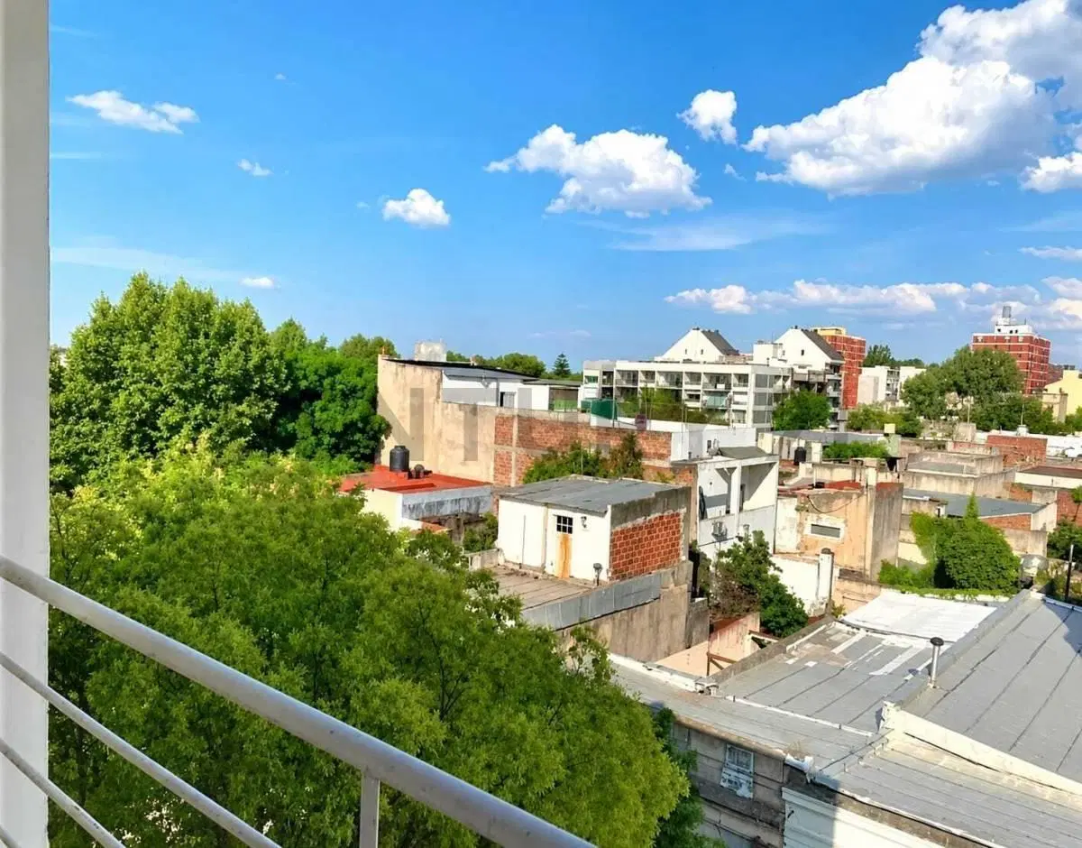 Departamento de 2 Ambientes Amplios en Excelente Ubicación – San Fernando 4