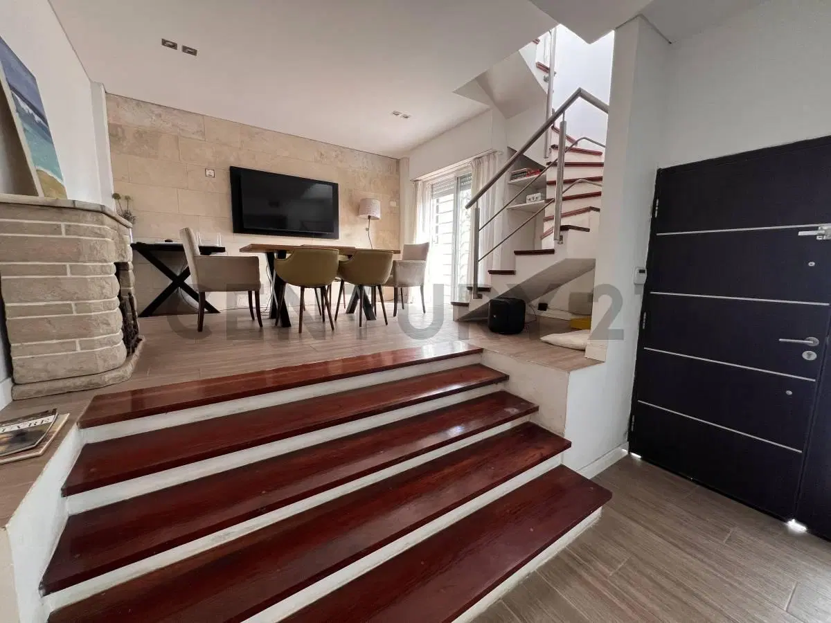 VENTA CASA 4 AMBIENTES CON LOCAL COMERCIAL TIGRE CENTRO 5