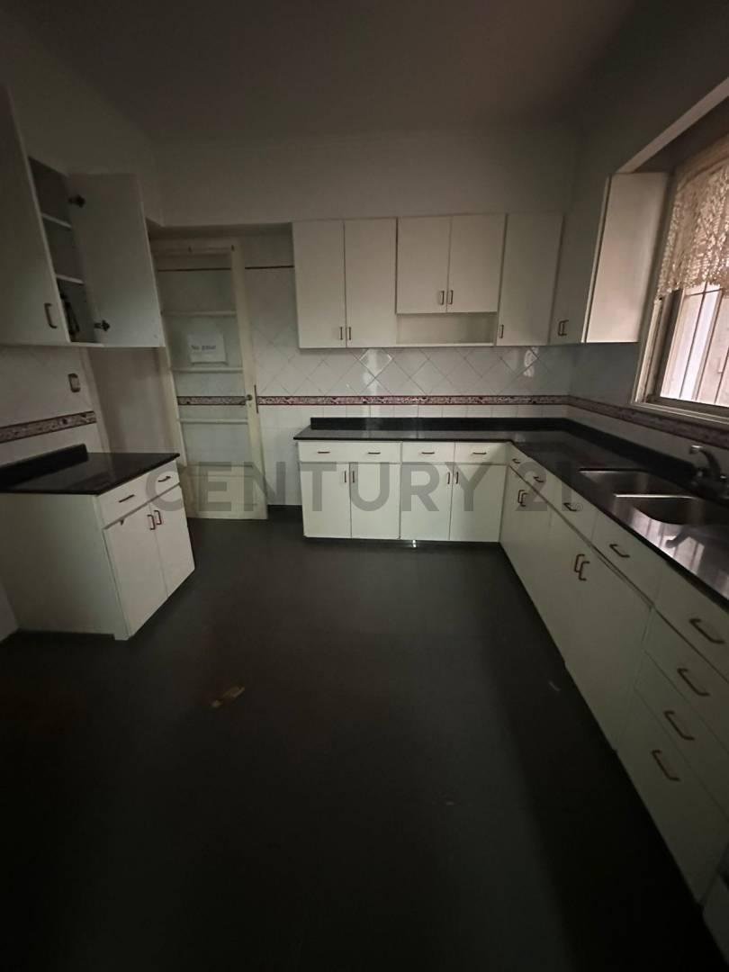 Foto de Amplia Oficina de 150 m² con 5 Ambientes PB Y 1º PISO en San Isidro, imagen 2