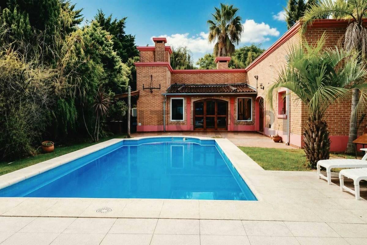 Foto de Casa en Alquiler Barrio Santa Maria de Tigre, imagen 1