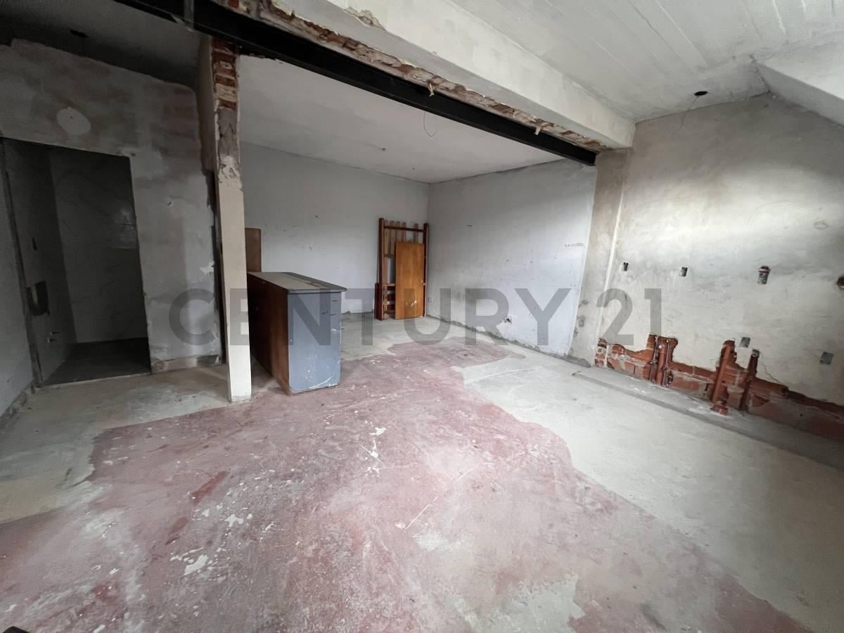 Foto de CASA MAS DEPARTAMENTOS A REFACCIONAR- IDEAL INVERSION, imagen 1