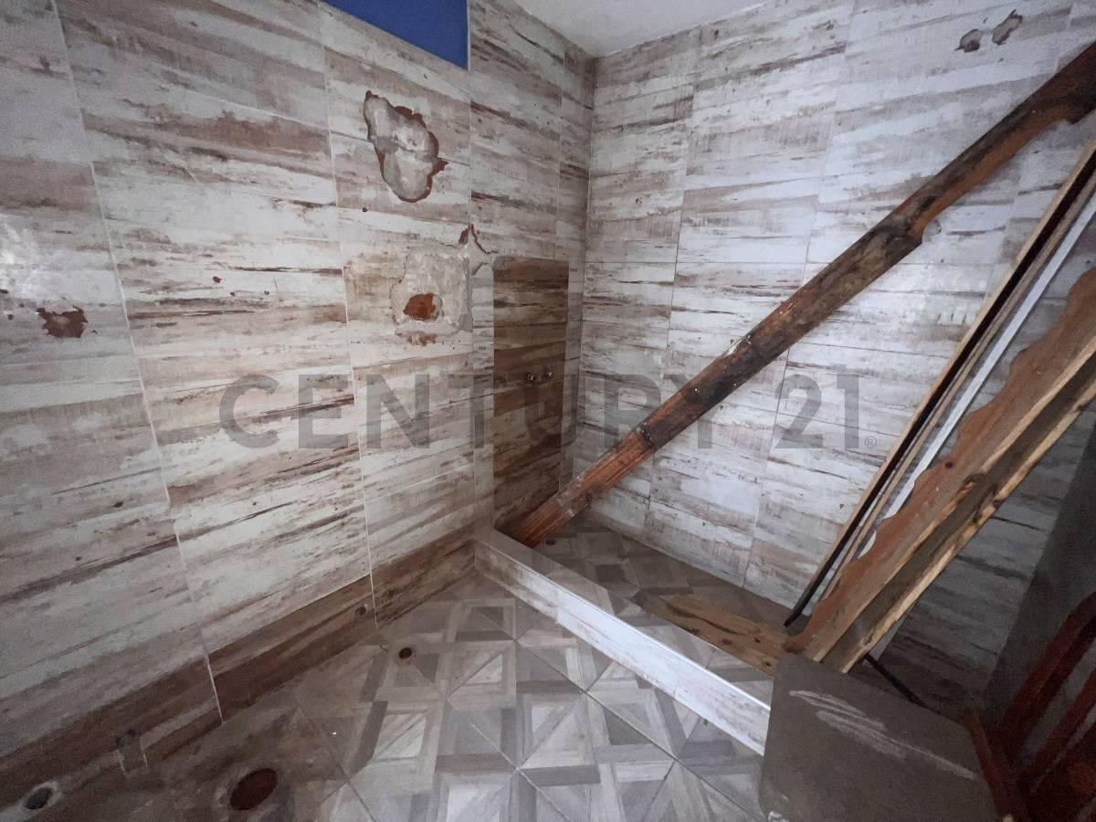Foto de CASA MAS DEPARTAMENTOS A REFACCIONAR- IDEAL INVERSION, imagen 5
